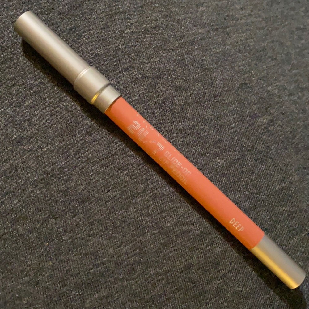 Urban Decay Lipliner ‘Deep’